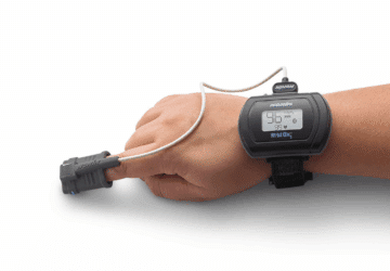 2-wrist-o2-3150-ble-oxymetre-bracelet-doigt-nonin_cpap-store.ci_.png