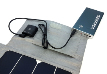3-Panneau-solaire-Pilot-12-24-lite-Meditrom_cpap-store.ci_.png
