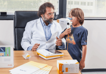 3-Spirolab-New-avec-oxymetrie-spo2-mir-spirometre_cpap-store.ci_.png