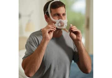 3-dreamwear-naso-buccal-patient_cpap-store.ci_.jpg